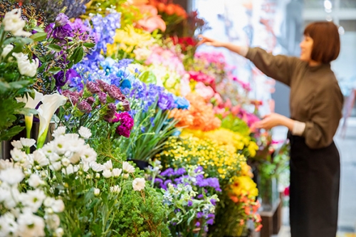 フラワーショップの販売スタッフ募集