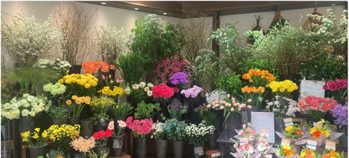 お花屋さんで接客のお手伝いをしてくださるスタッフを募集しています！